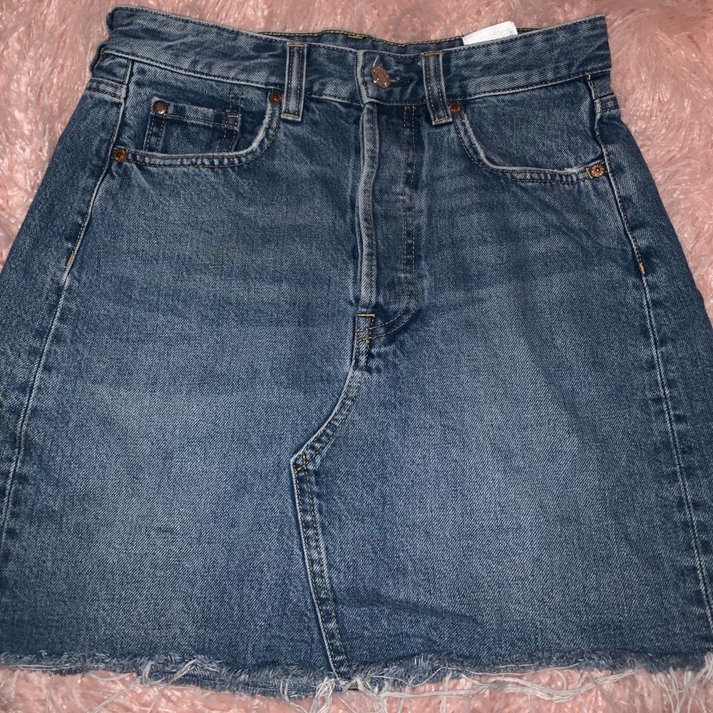 denim skirt